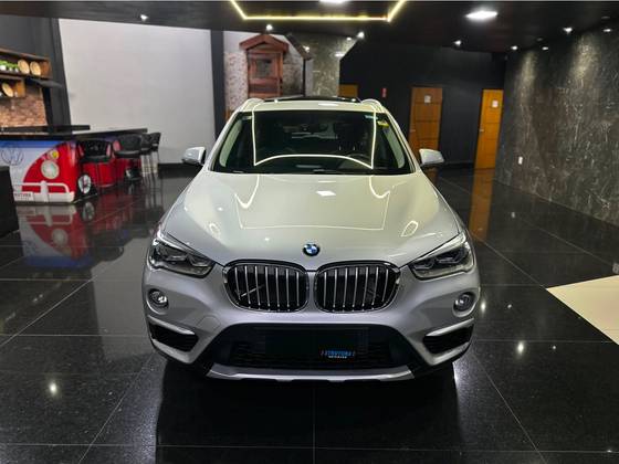 BMW X1 2.0 16V TURBO ACTIVEFLEX SDRIVE20I X-LINE 4P AUTOMÁTICO BMW X1 2.0 16V TURBO ACTIVEFLEX SDRIVE20I X-LINE 4P AUTOMÁTICO